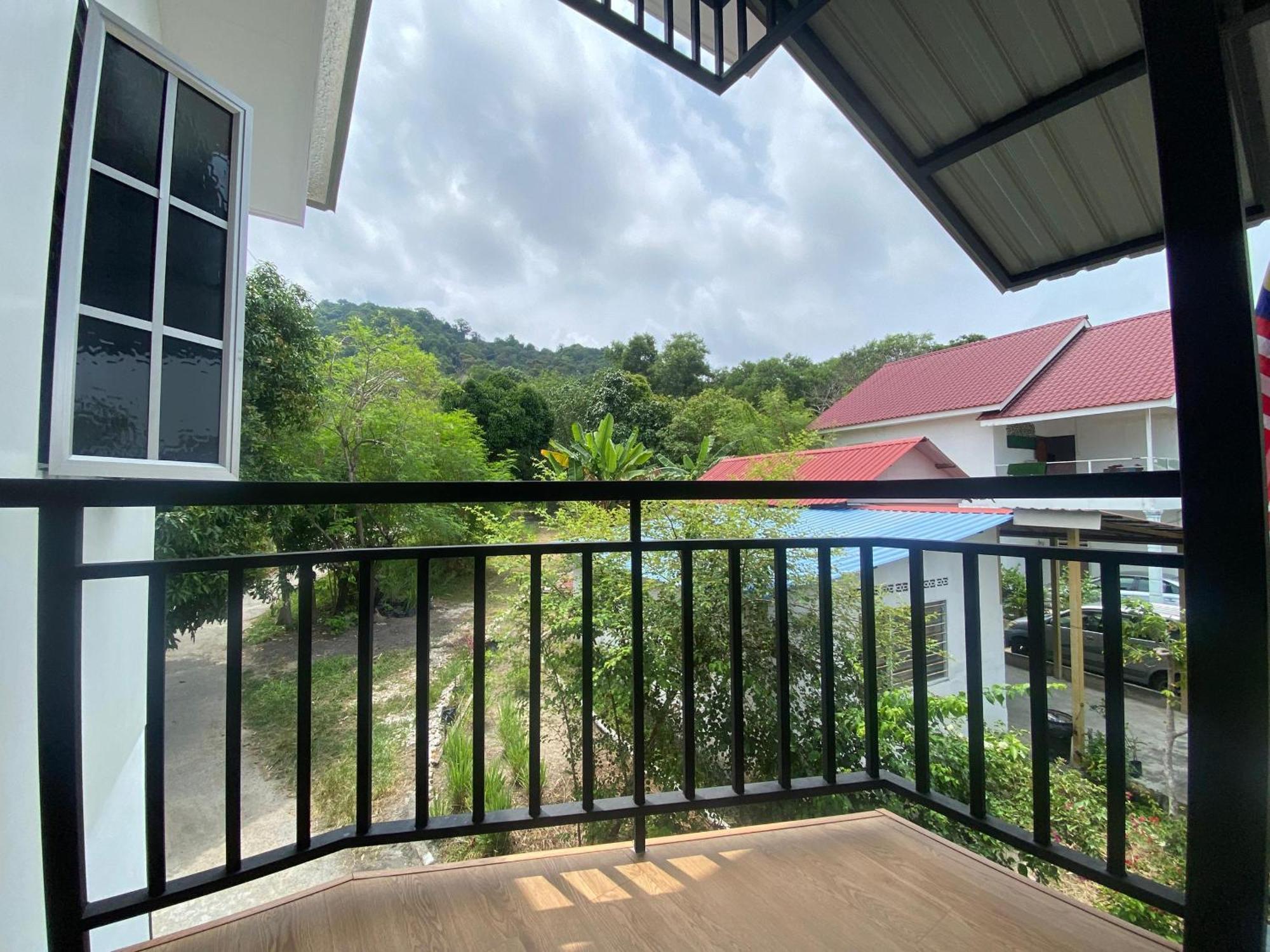 Roomstay Cikgu Mie Bayan Lepas Bagian luar foto